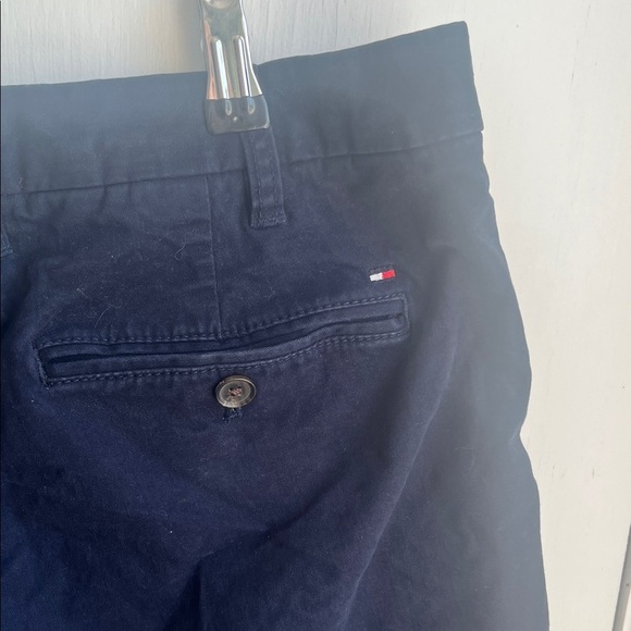 Tommy Hilfiger Dark Blue Flat Front Shorts Waist 38 - Picture 5 of 6